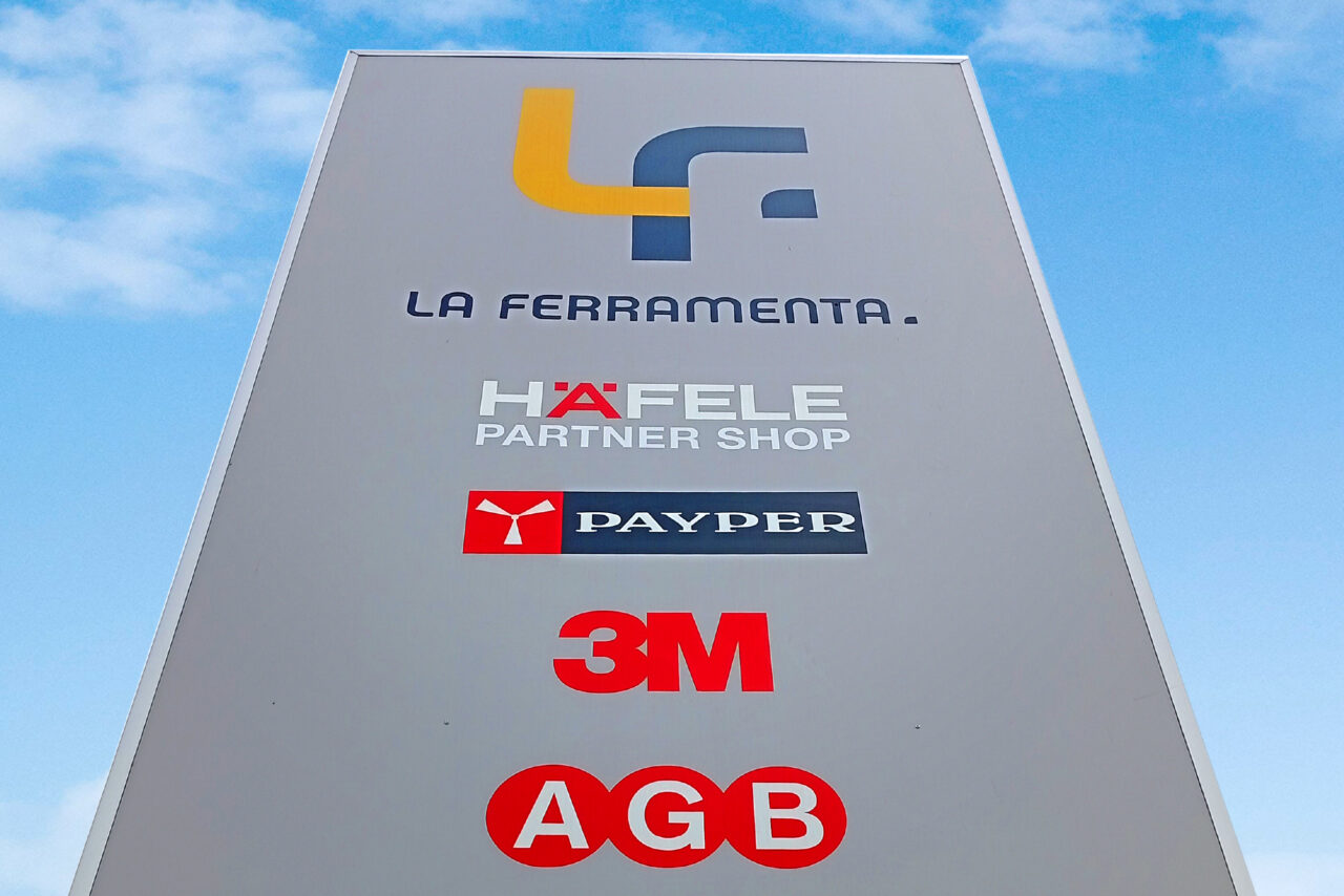 https://www.lflaferramenta.it/wp-content/uploads/2025/09/LF-la-ferramenta-slideshow-01-1280x854.jpg
